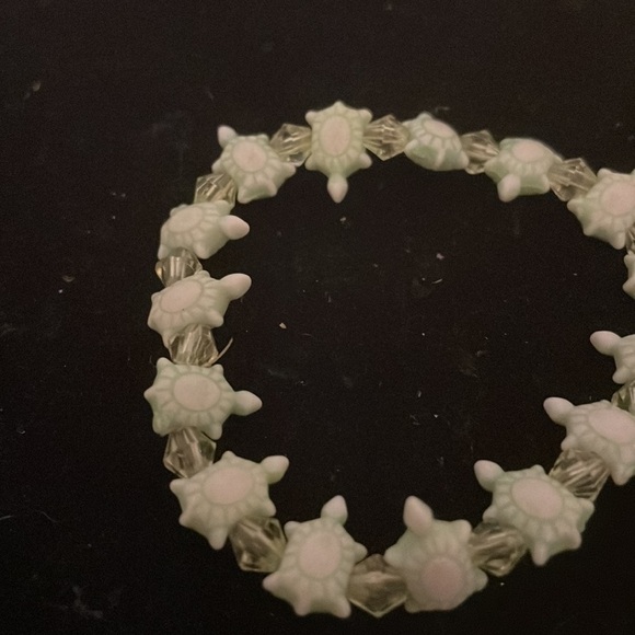 6” green beaded turtle beads stackable stretch bracelet w/30 turtles & beads - Picture 4 of 8